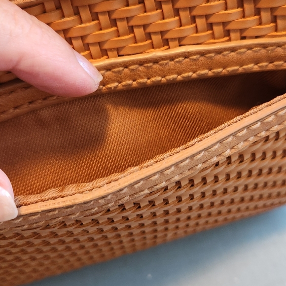 Universal Thread purse - Picture 4 of 6